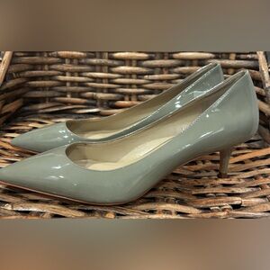 Ann Taylor Sage Green Patent Leather Kitten Heels in size 8.5. Great condition